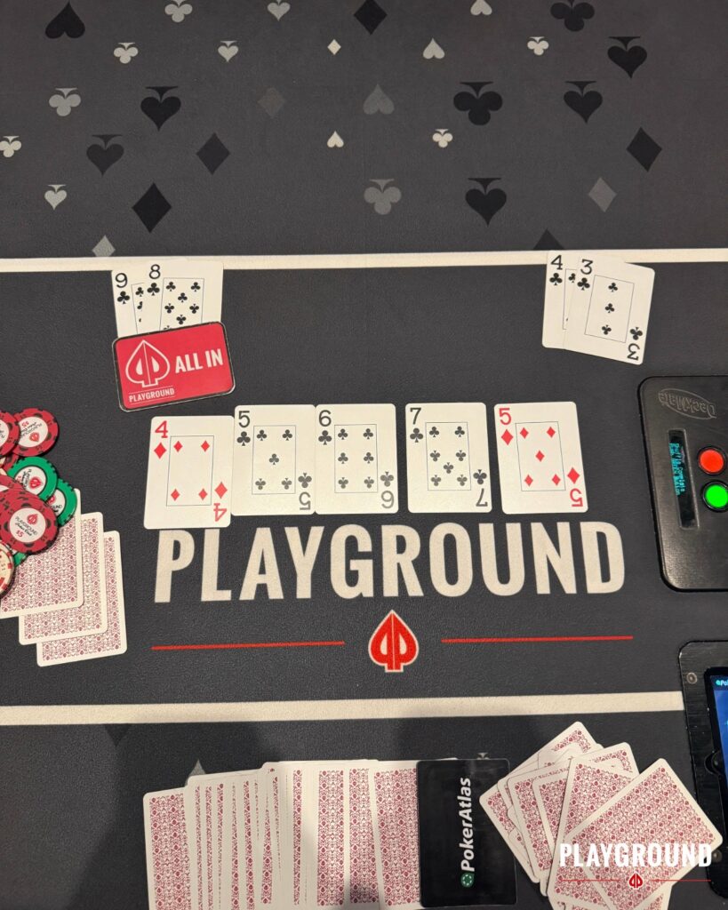 Playgound Poker Casino Bad Beat Jackpot BBJ 1595087 - Straight Flush vs Straight Flush