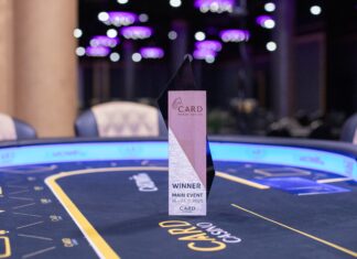 Card Poker Series - Trophy - IMG_2244