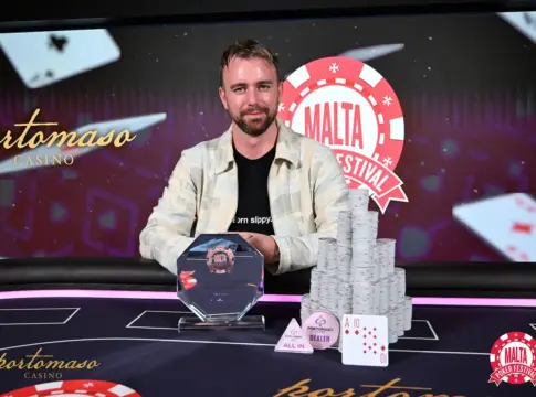 Ruijs bezwingt 1.986 Entrys beim Grand Event des Malta Poker Festival!