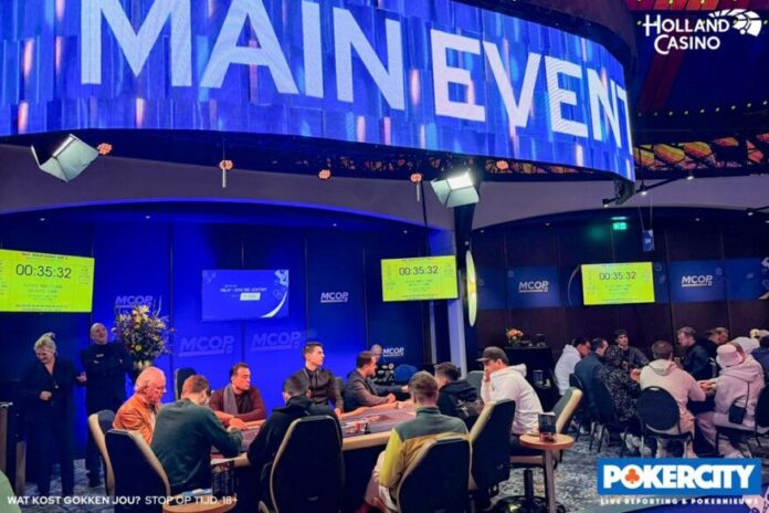 Main Event Tag 2 - FOTO_POKERCITY Main Event Tag 2 - FOTO_POKERCITY