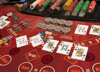 The Venetian Ultimate Texas Hold'em The Millionaire Progressive - Royal Flush 3845727