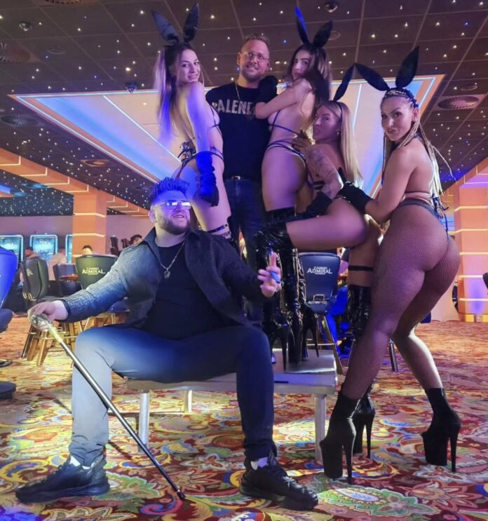 Dian Vegas im Casino Admiral Rozvadov (mit Inkasso Ingo) Dian Vegas im Casino Admiral Rozvadov (mit Inkasso Ingo)