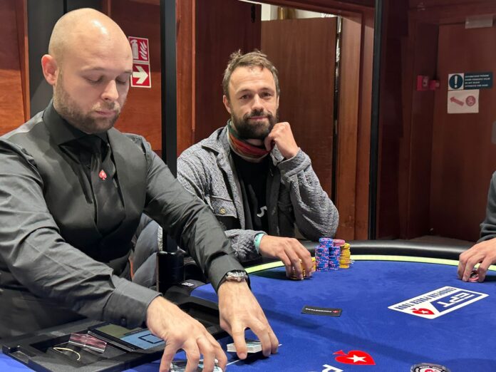 Ole Schemion - FOTO SCHWARZ.jpeg Ole Schemion (Foto: Schwarz)