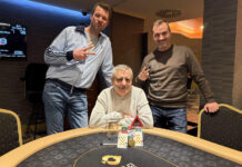 Overlay im PokerExklusiv Main Event / Quartette teilen sich die Side Events! 3 der 4 Dealmaker in Stephans Crazy Pineapple - Flop_Gucker, Ottifant, Niffus