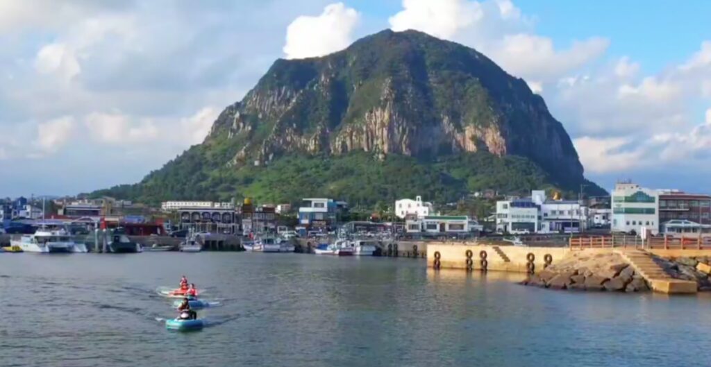 CoinPoker Creator Squad Vlog 5 - Jeju - Corey Eyring + Wolfgang - Jetski Panorama