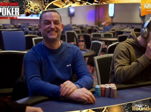 King’s Resort – „King of Kings“ führt aus Tag 1F im Vamos Main Event!