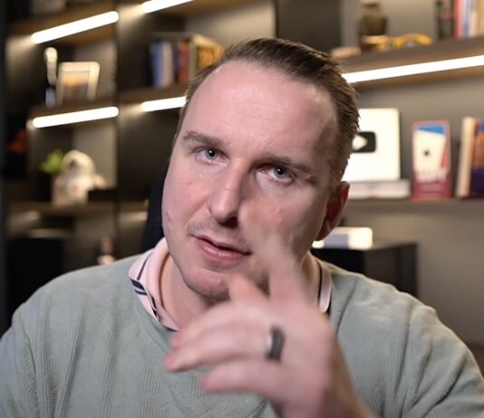 CoinPoker Grind – „Bencb“ holt Bronze im $5k Nemesis, „TimmyPoker“ greift nach dem CoinMasters Bitcoin! Benjamin Rolle Bencb