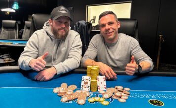 Even Deal! Die Sieger im Sunday Megastack: (v.l.n.r.) Radim Divis (SUI), "Phil K." (AUT)