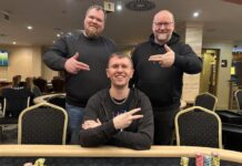 Quintett um „Johnny Hell“, Florian Plog und „Gabor 75“ teilt sich den Kickstarter im GCA Siegreich im GCA Kickstarter - vlnr Florian Plog, "Johnny Hell", "Gabor 75"