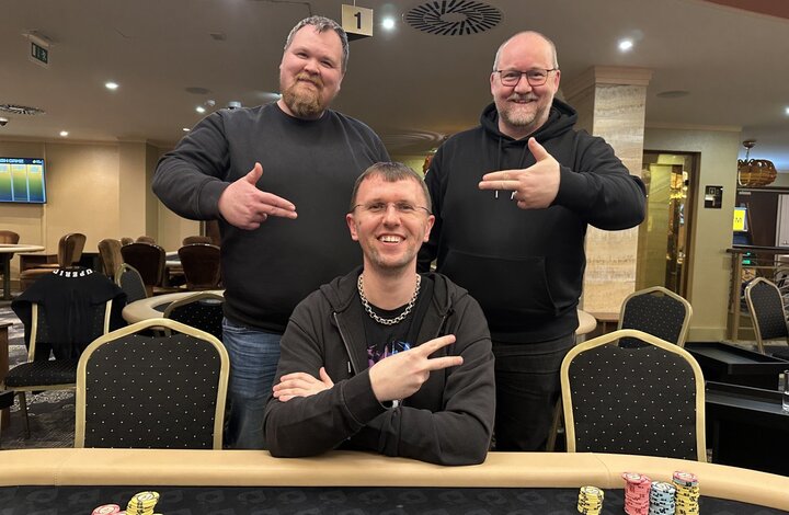 Siegreich im GCA Kickstarter - vlnr Florian Plog, "Johnny Hell", "Gabor 75"