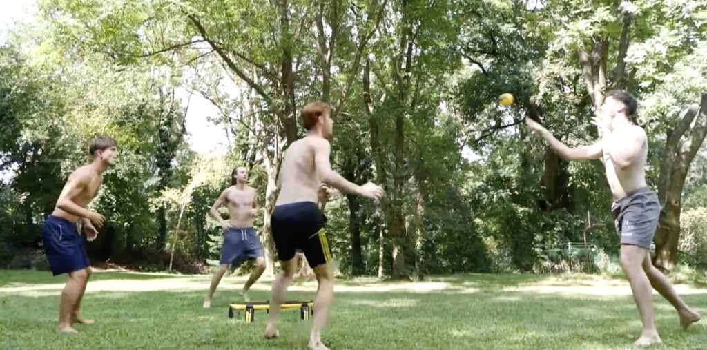 Mario Mosböck Mosboeck - Roundnet