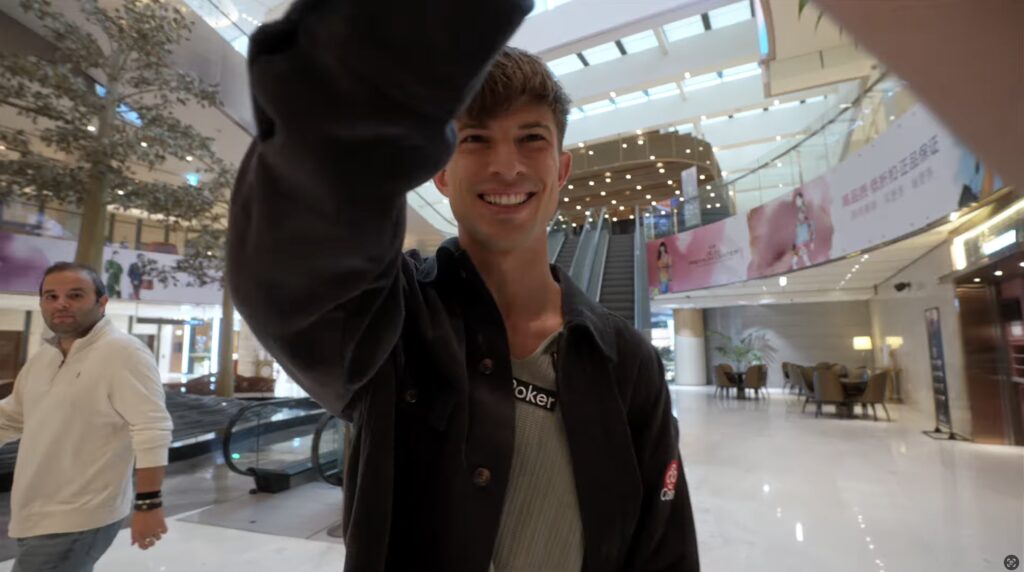 Mario Mosböck Mosboeck Triton Series Vlog CoinPoker - HIGH FIVE