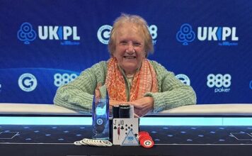 Erfahrung zahlt sich aus! 83-jährige Lilian Welch gewinnt das £100k gtd. 888poker UKPL Blackpool Main Event! 888poker UKPL Blackpool Main Event Champion 83 year old Lilian Welch