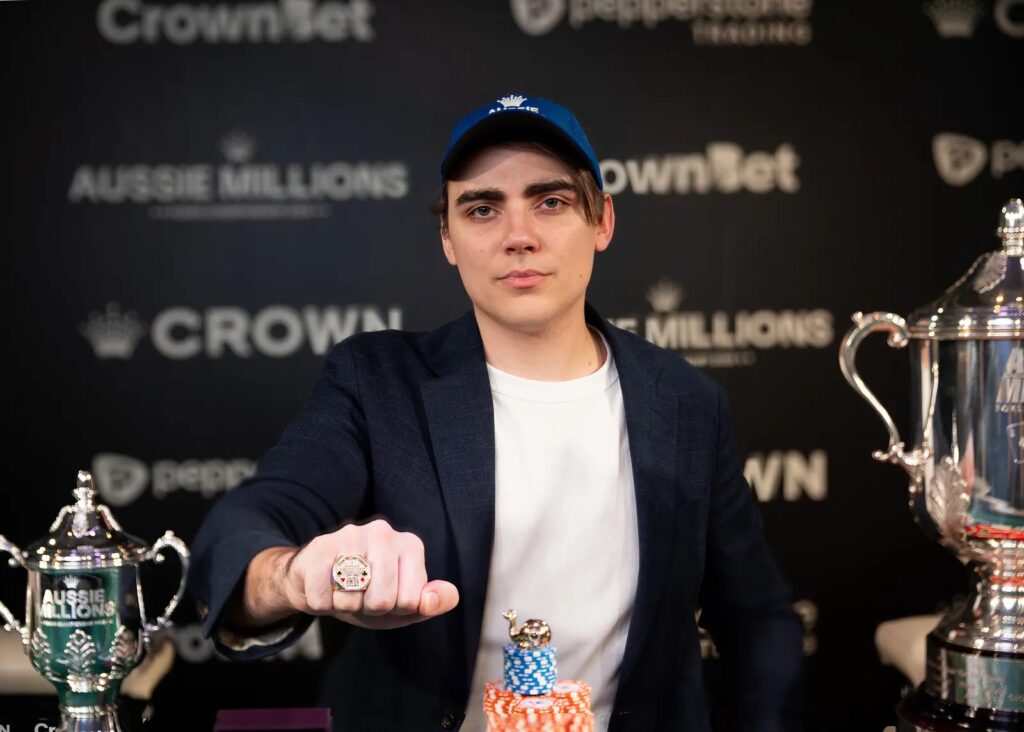 AM Main Event - Malcolm Trayner - Ring