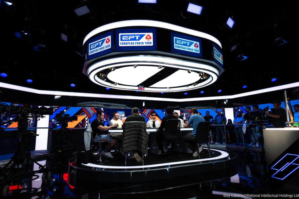 Final Table Main Event - TOTALE