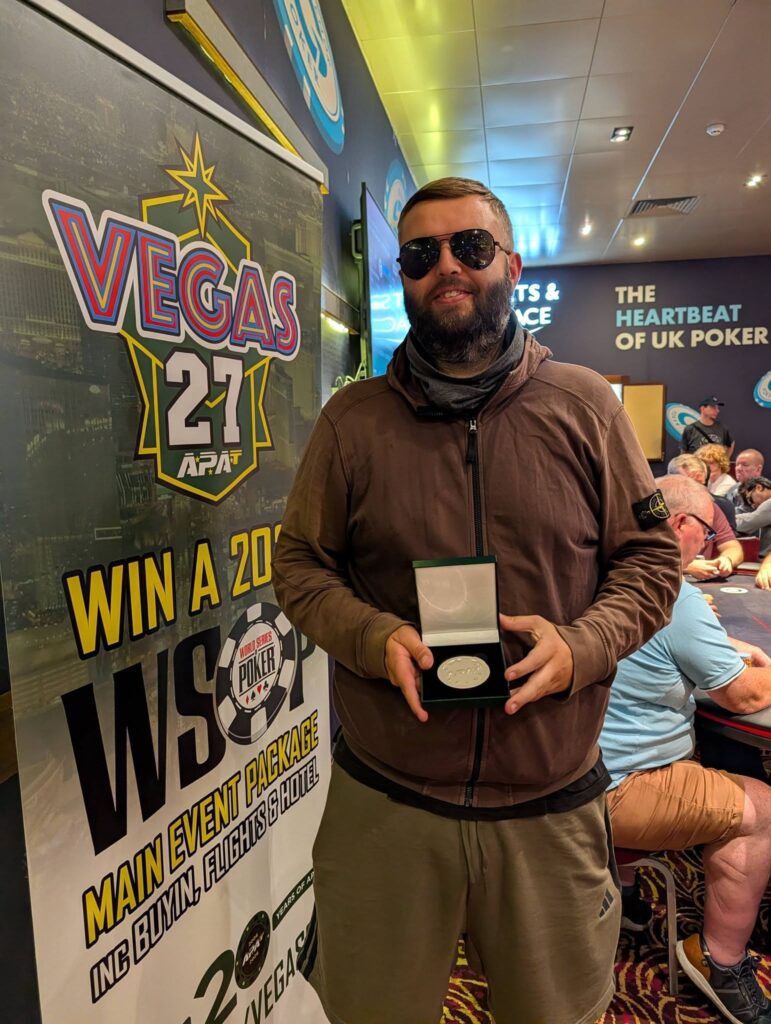 8-Max Championship - Silber - Jacob Hughes