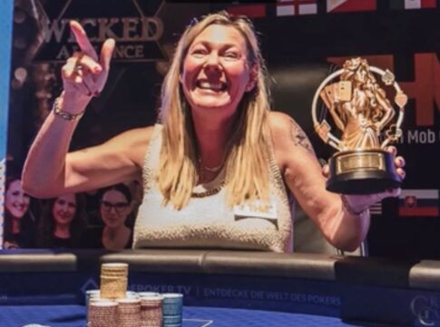 Badgirls Poker Open - Angela Rogan