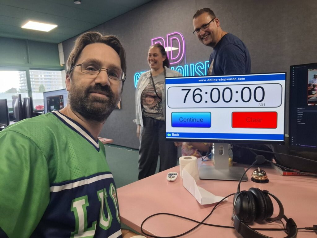 Martin Hummel PPMH Guiness World Record Longest marathon playing online poker Guinessbuch der Rekorde